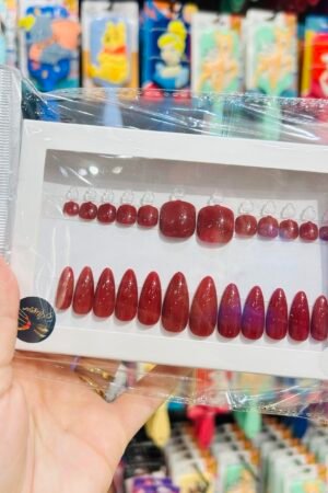 Faux ongles (Manucure, pédicure) grenat
