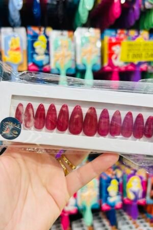 Faux ongles (manucure, amande) grenat